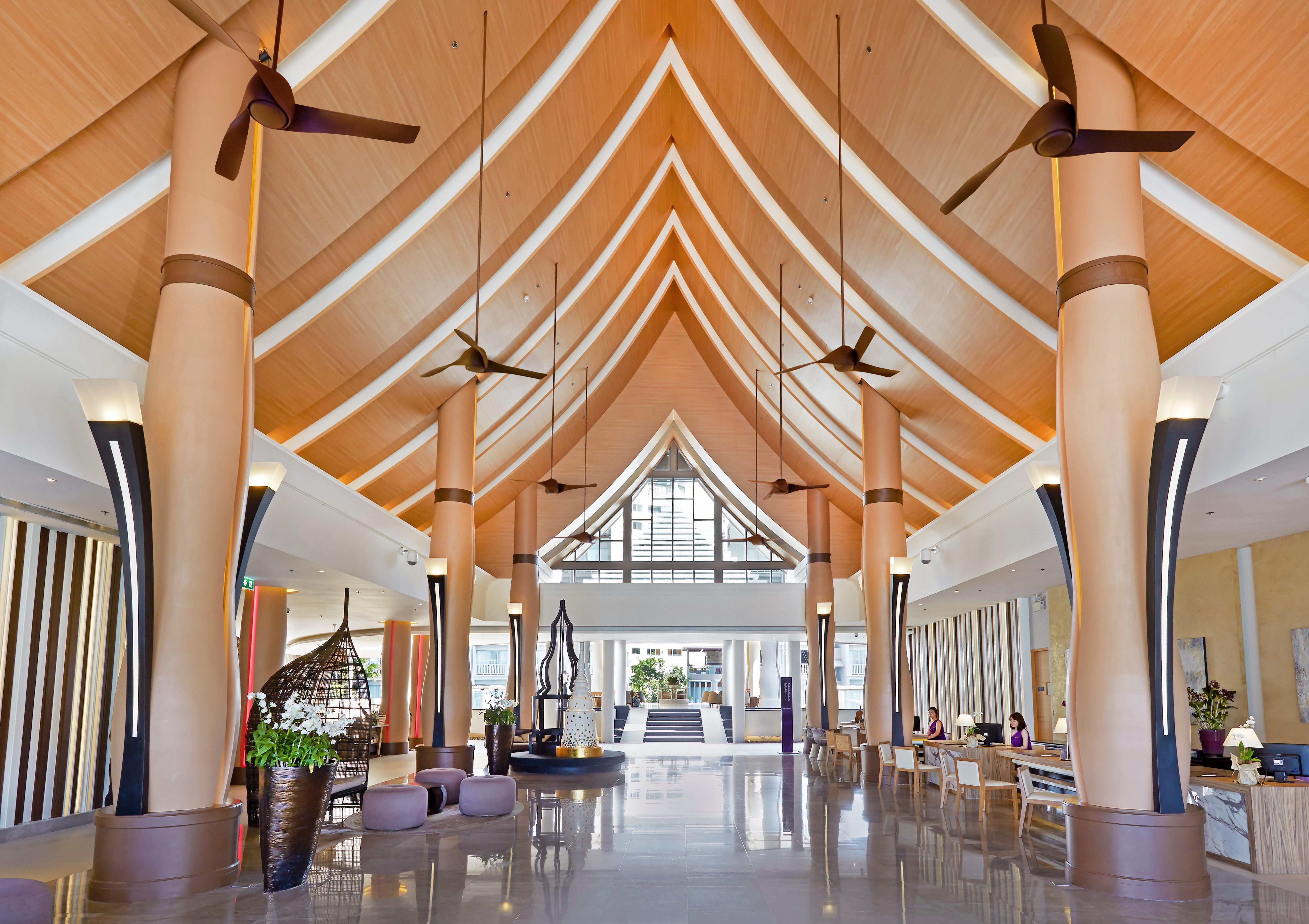 Grand Mercure Phuket Patong Εξωτερικό φωτογραφία Lobby