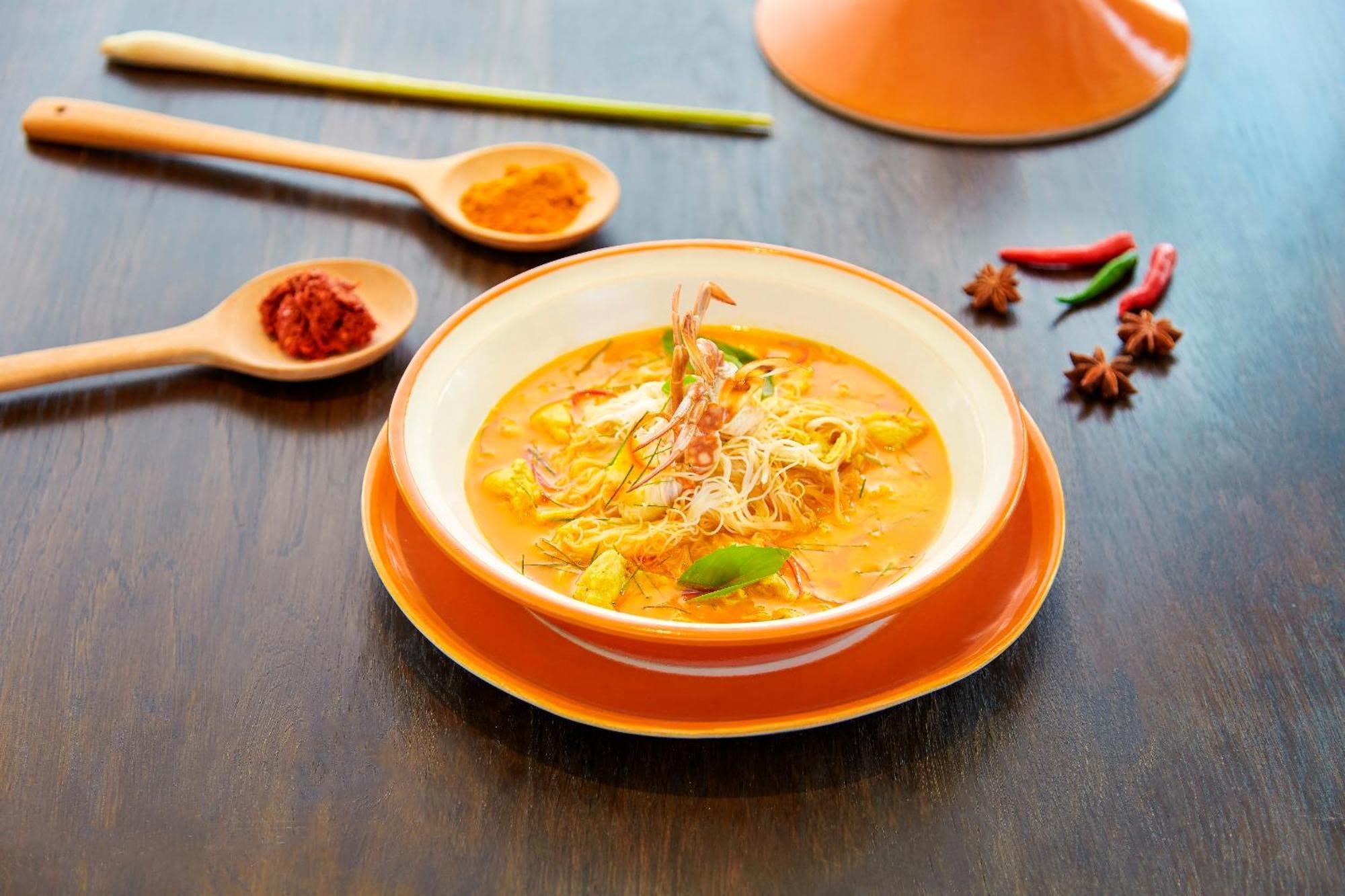 Grand Mercure Phuket Patong Εξωτερικό φωτογραφία Thai food