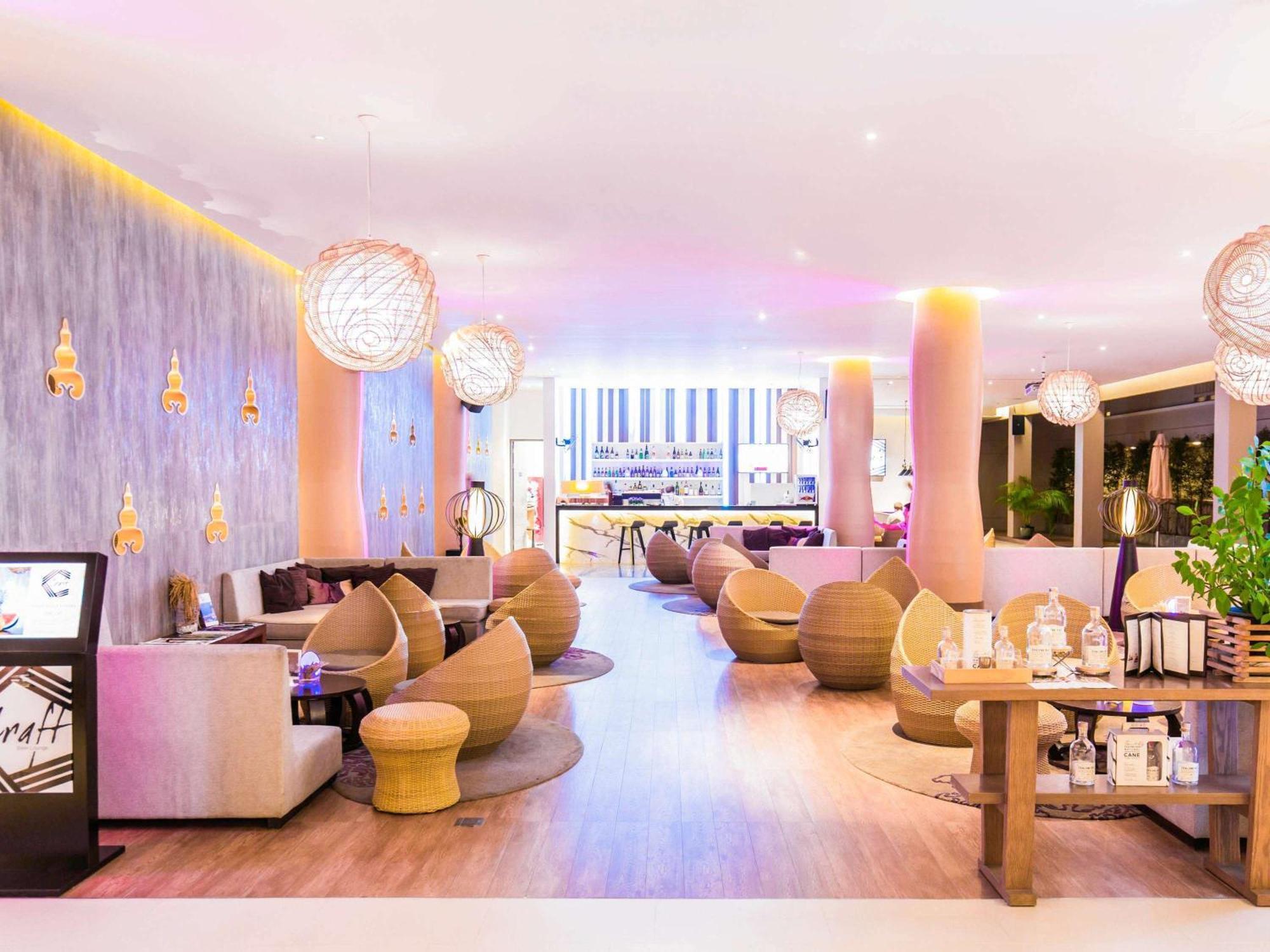 Grand Mercure Phuket Patong Εξωτερικό φωτογραφία Lobby